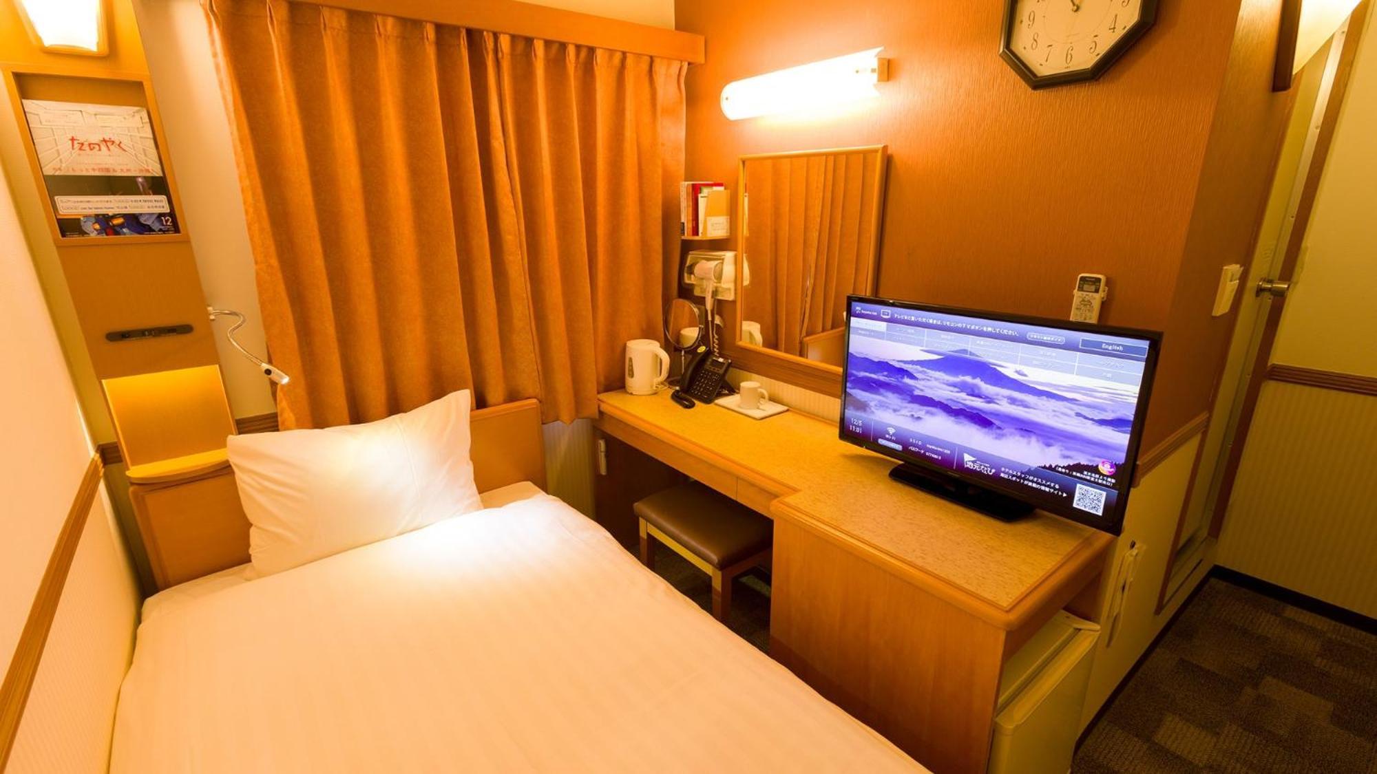 Toyoko Inn Shin-Yokohama Ekimae Honkan Номер фото